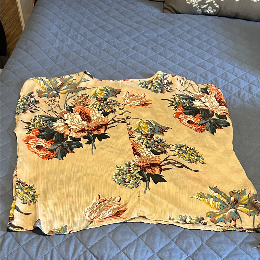 Emery Rose Women's Floral Top - Cream and Multicolor - Picture 3 of 4